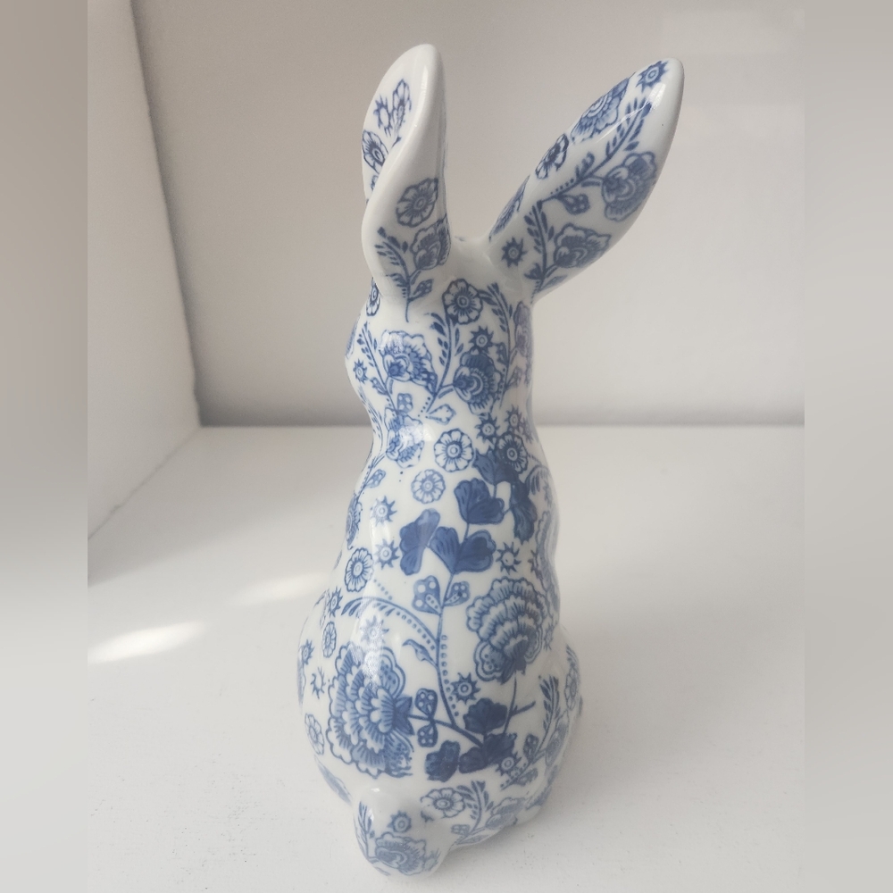 Begonia Market Chinoiserie Bunny Blue and White Floral Ceramic - Picture 3 of 11